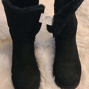 Ugg boots NWOT